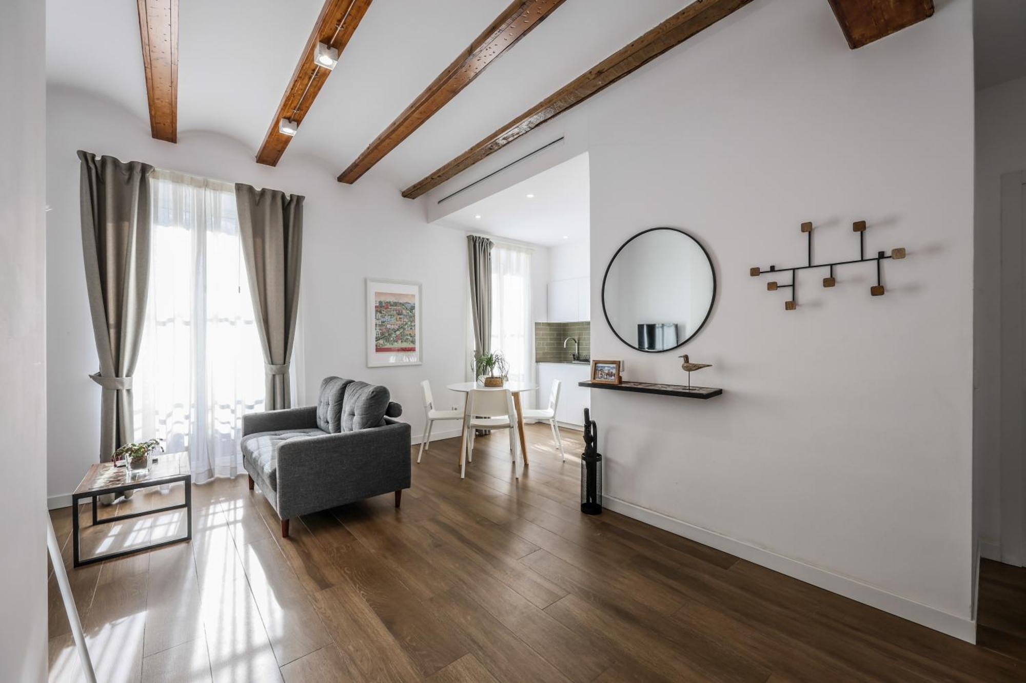 Amazinn Places Evi Apartments Valencia Exterior photo