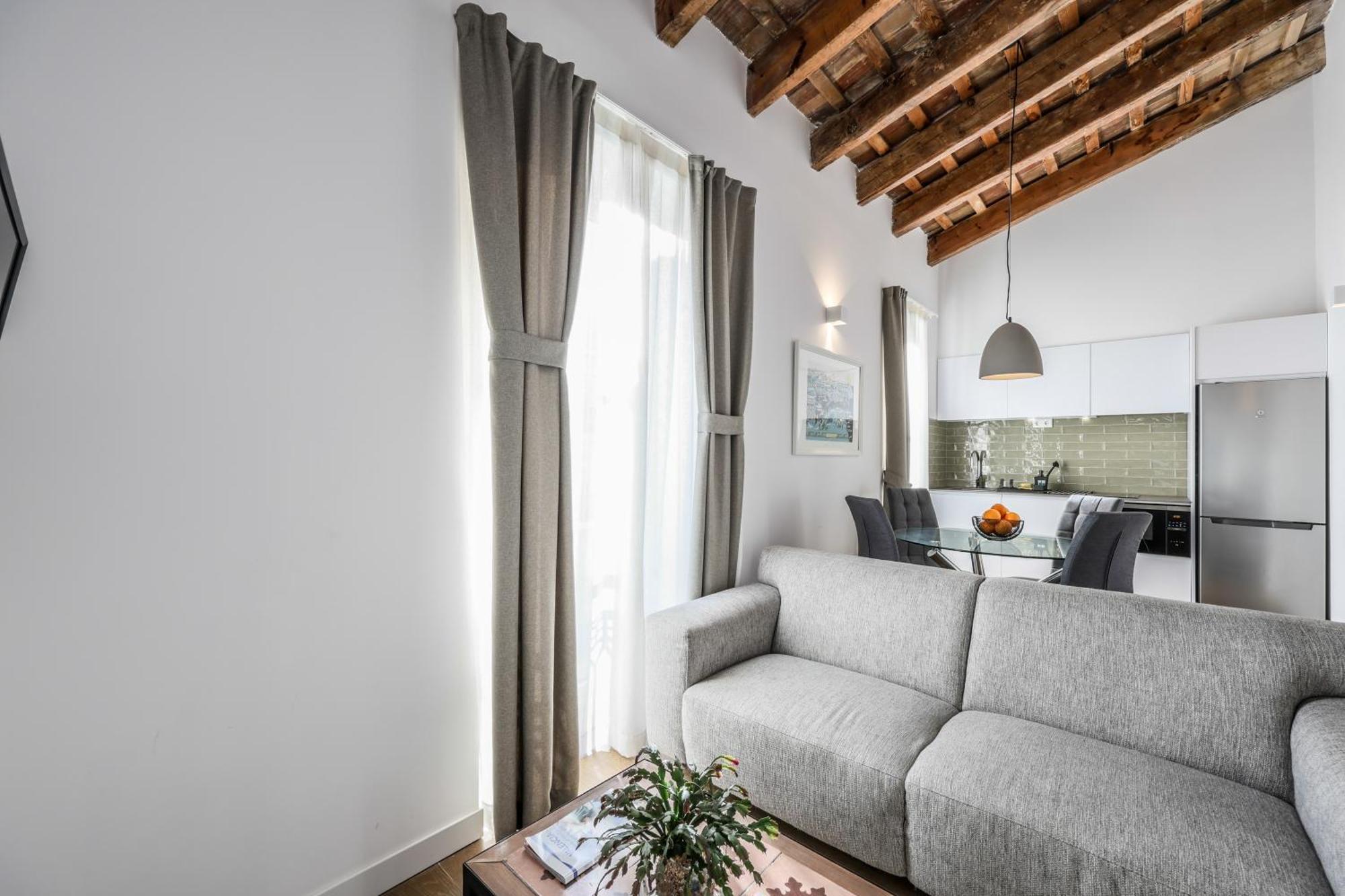 Amazinn Places Evi Apartments Valencia Exterior photo