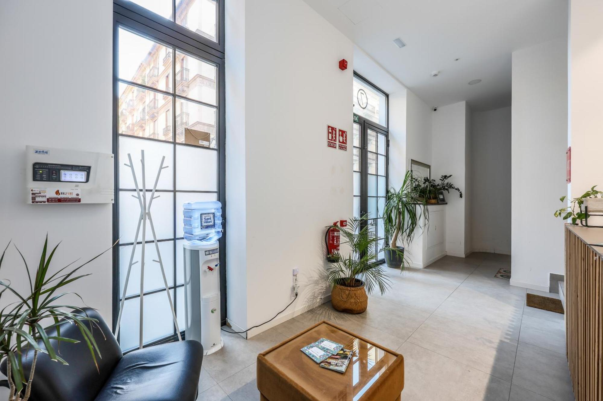 Amazinn Places Evi Apartments Valencia Exterior photo