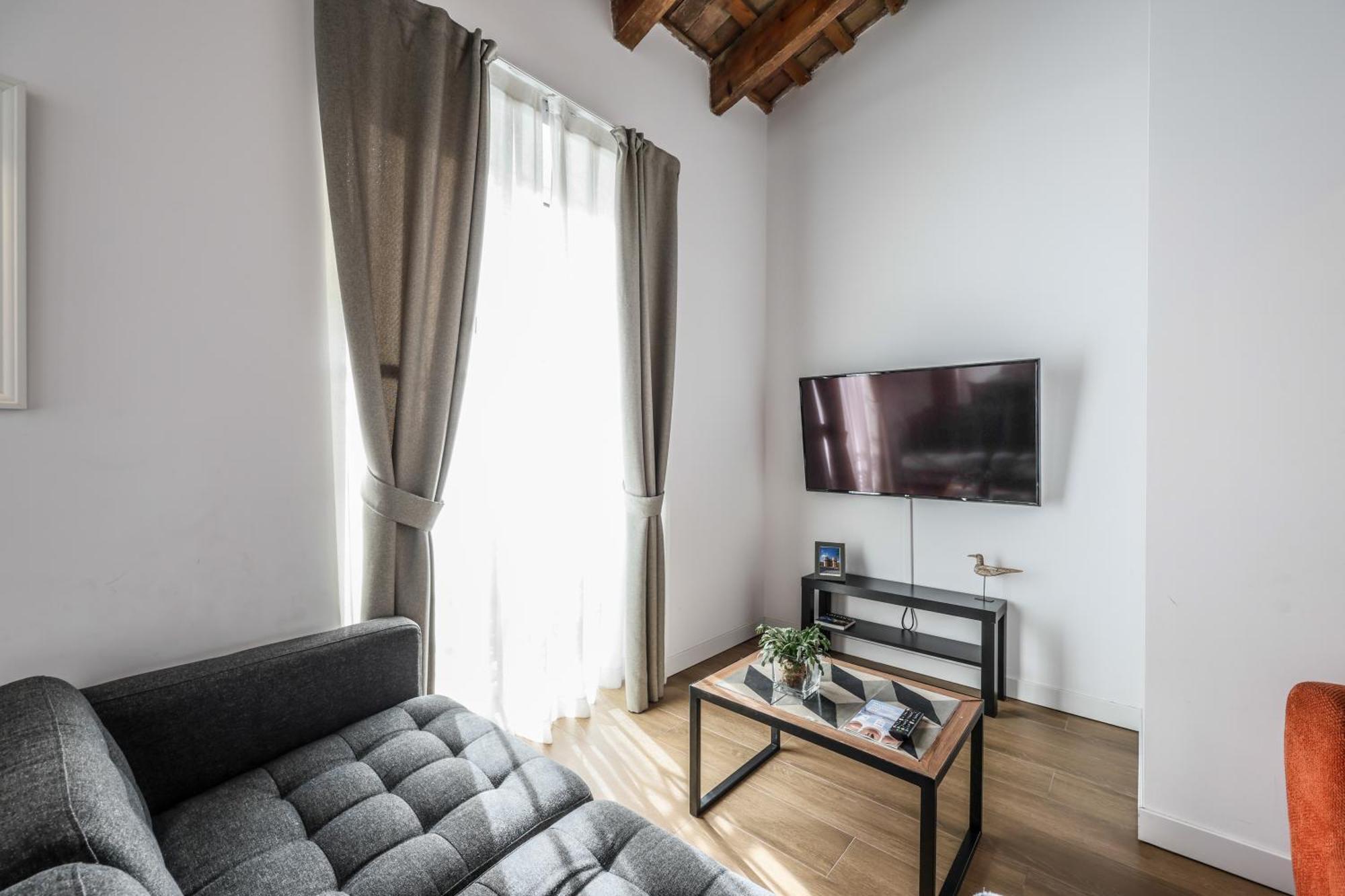 Amazinn Places Evi Apartments Valencia Exterior photo
