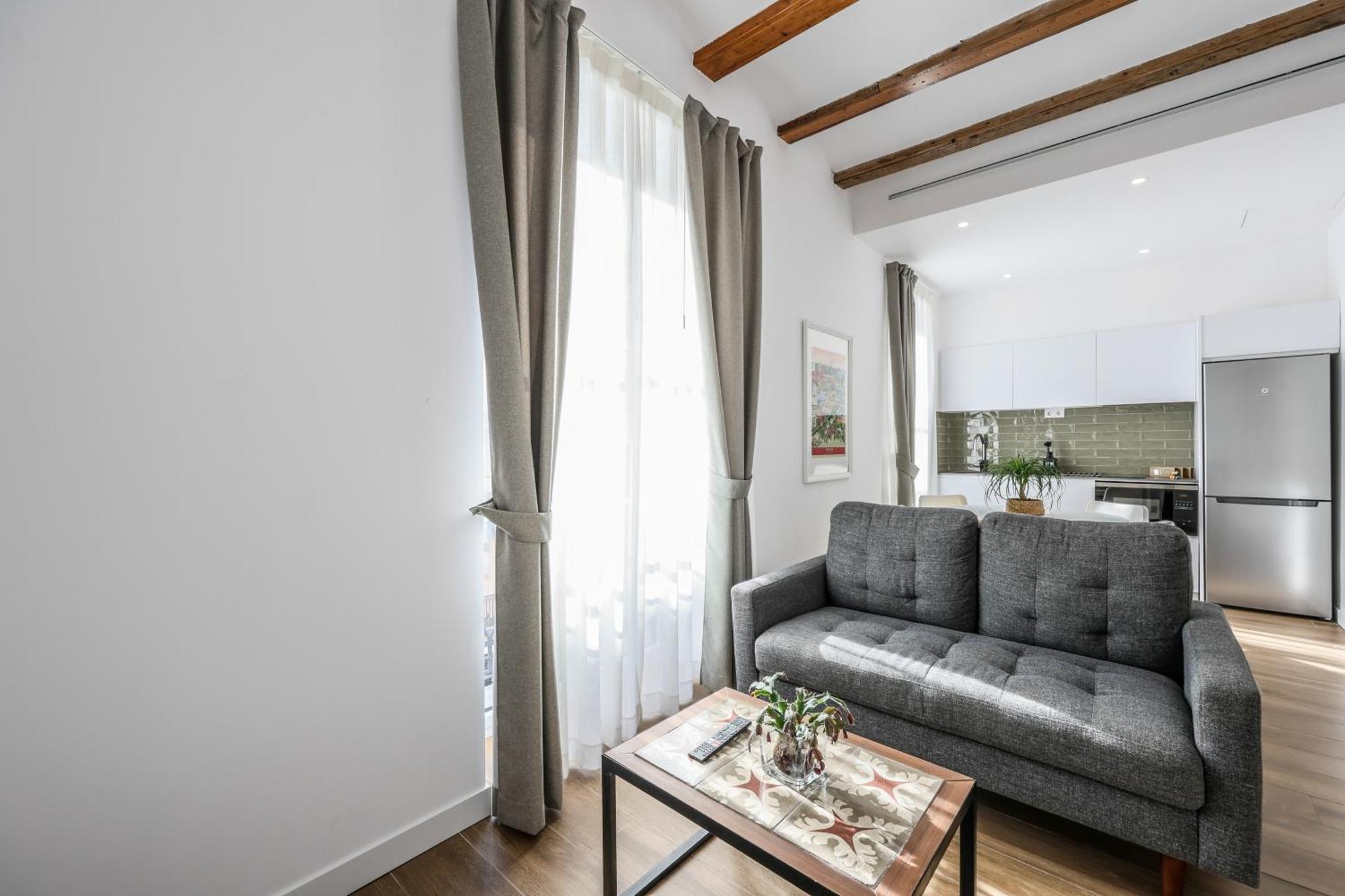 Amazinn Places Evi Apartments Valencia Exterior photo