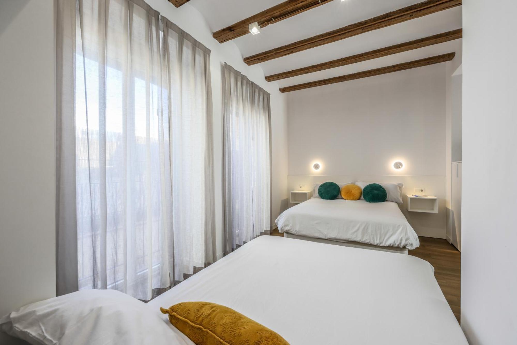 Amazinn Places Evi Apartments Valencia Exterior photo