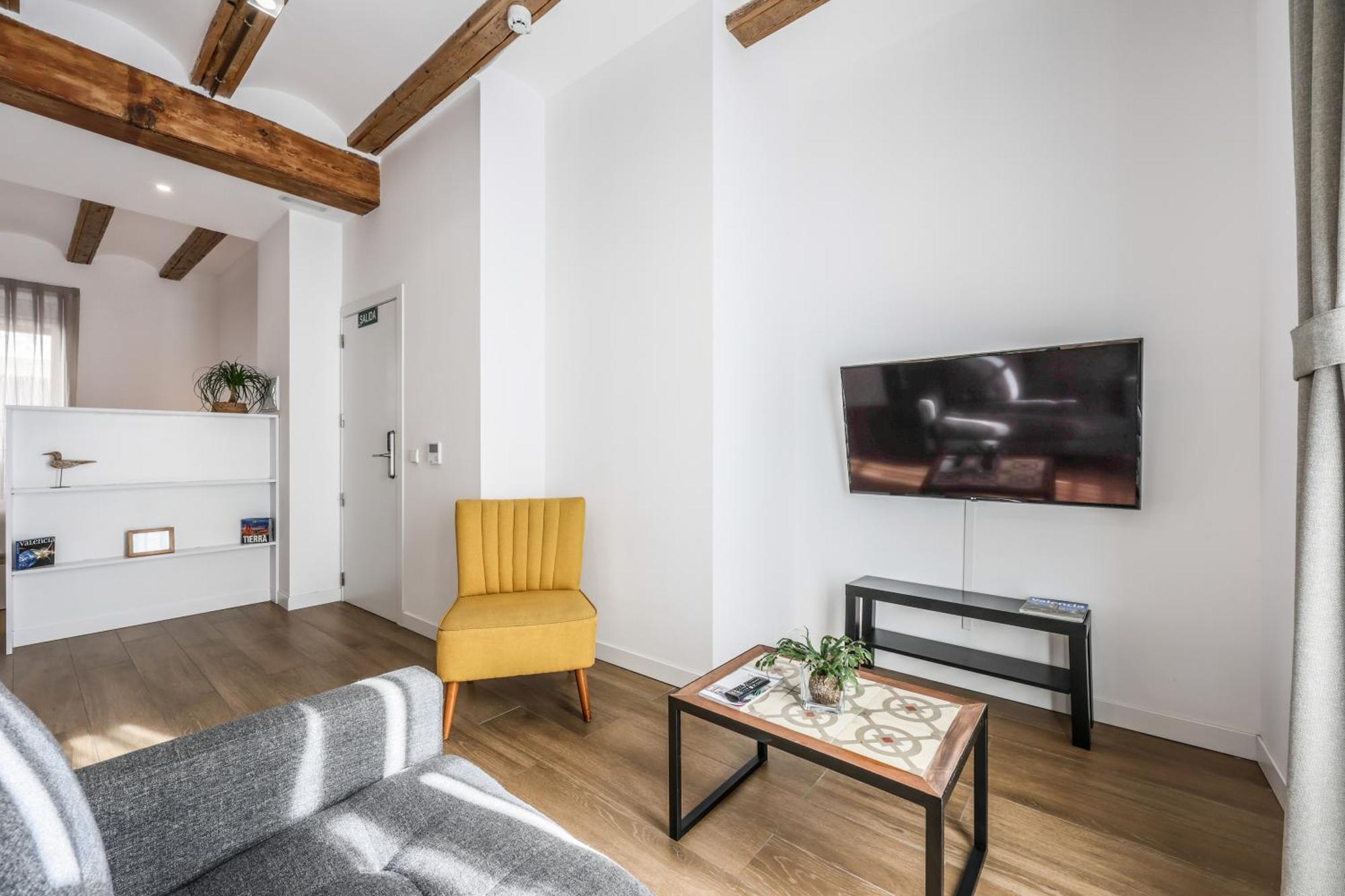 Amazinn Places Evi Apartments Valencia Exterior photo
